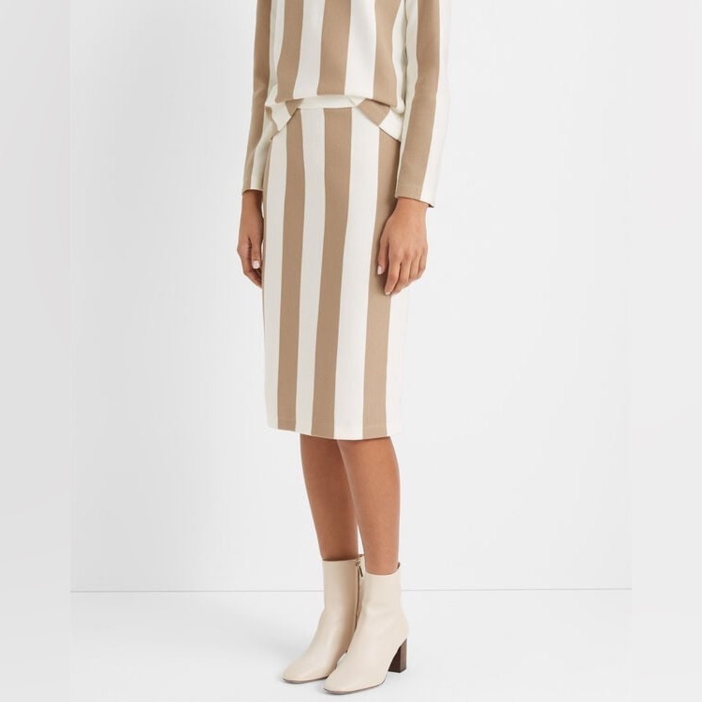CLUB MONACO Striped Tan Khaki White Skirt Ribbed Midi Size XS Work Party Travel